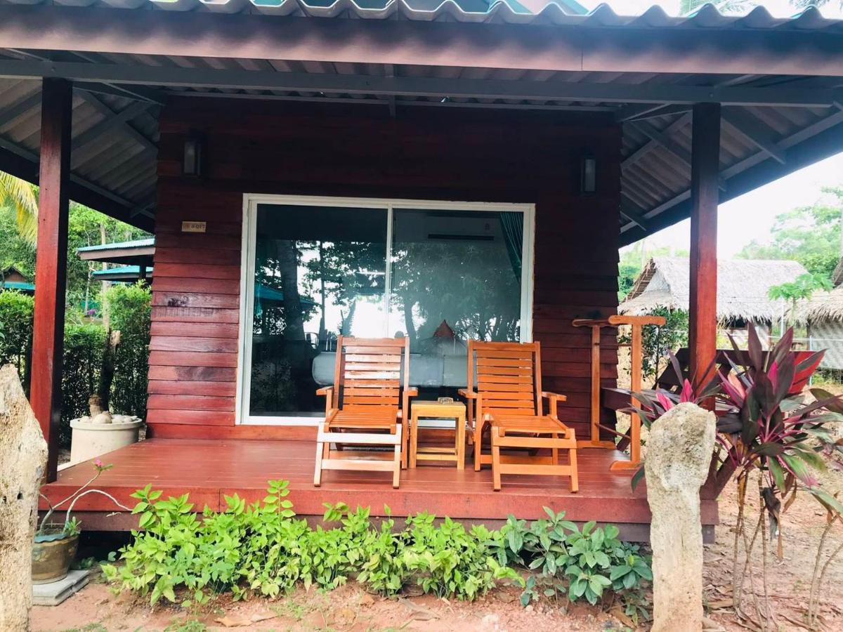 Koh Jum Delight Beach Экстерьер фото